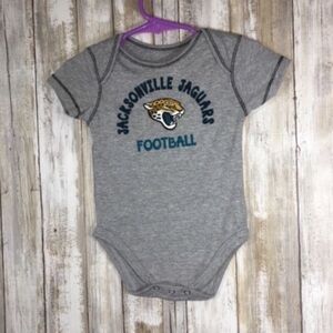 NFL Jacksonville Jaguars Baby Onesie 3-6M Grey Infant Football Bodysuit Unisex